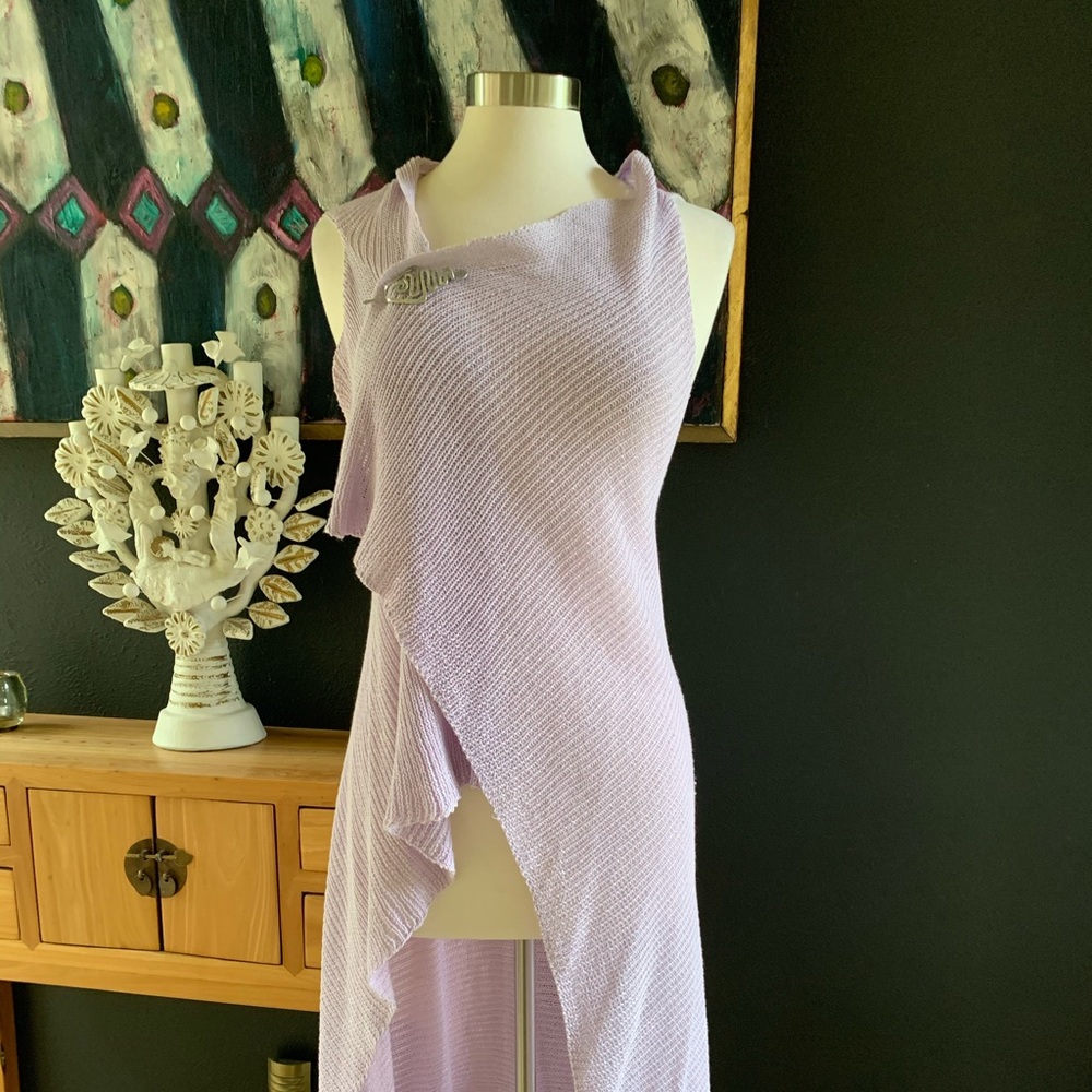Open weave knit vest wrap by Limbo